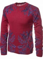 Бордовый свитер с сиреневыми листьями
