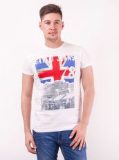 Белая футболка с Британским флагом