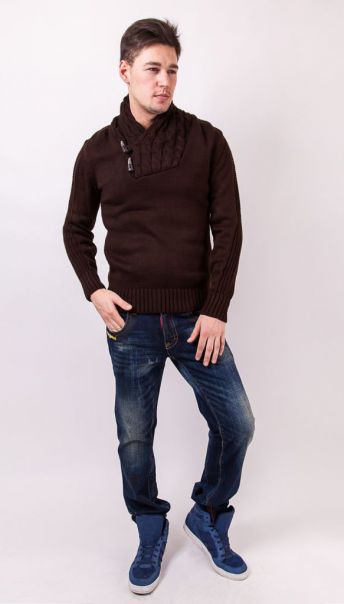 Комплект свитер и джинсы