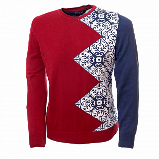 Красно-синий свитер с рисунком