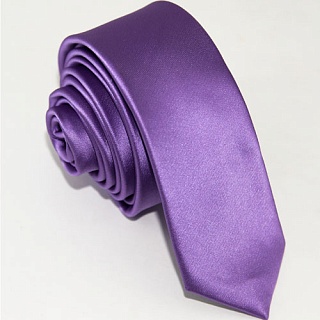 Сиреневый узкий галстук