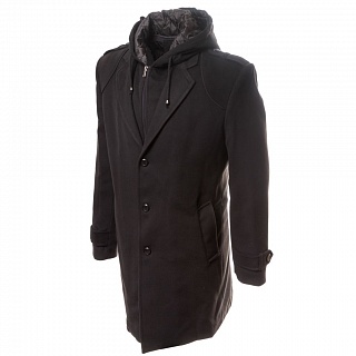 Черное пальто с капюшоном